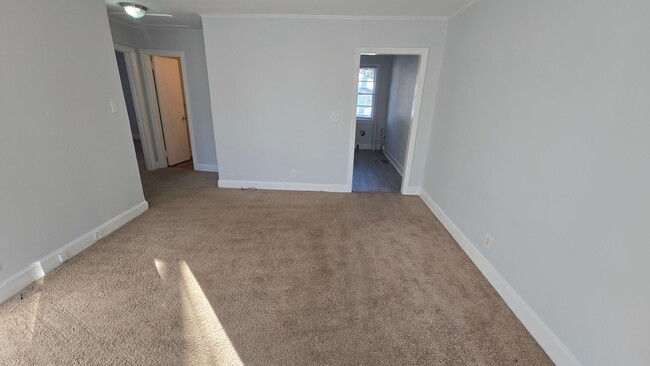 Photo - broo3232 Unit A