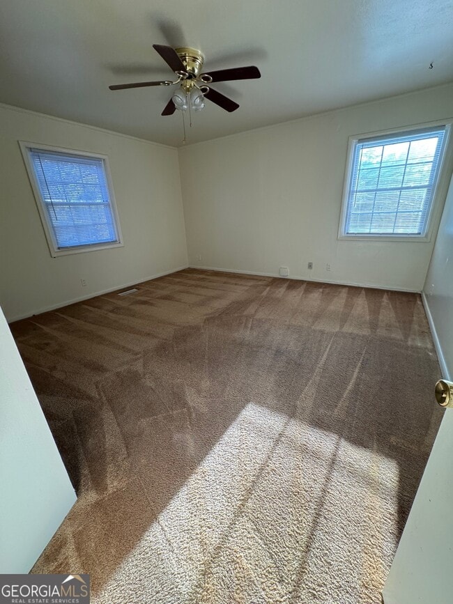 Photo - 140 Allenwood Rd SW