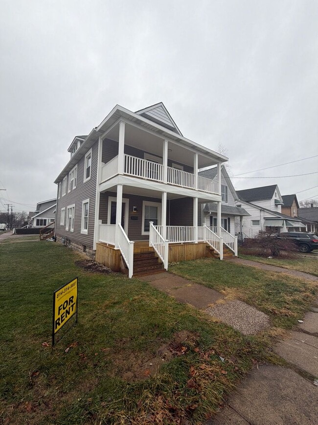 Building Photo - 362-64 W 29th St Unit #2