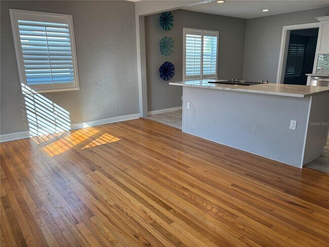 Photo - 2919 12th Ave N