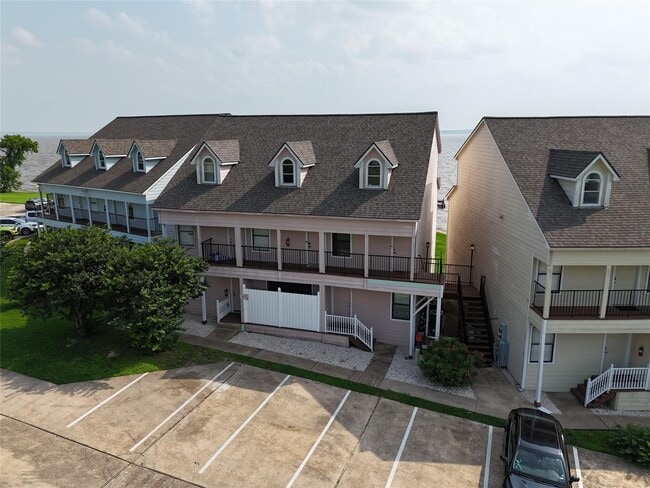 Photo - 445 Carolcrest Ln Unidad 212