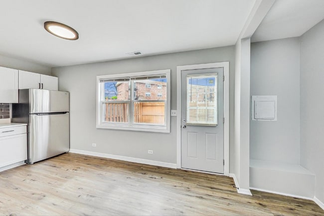 Photo - 1503 McKool Ave