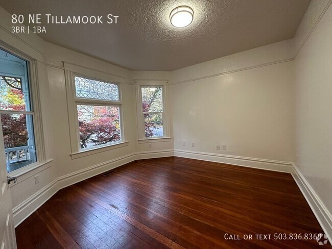 Building Photo - Amazing Unit in the Elliot Neighborhood! Rental