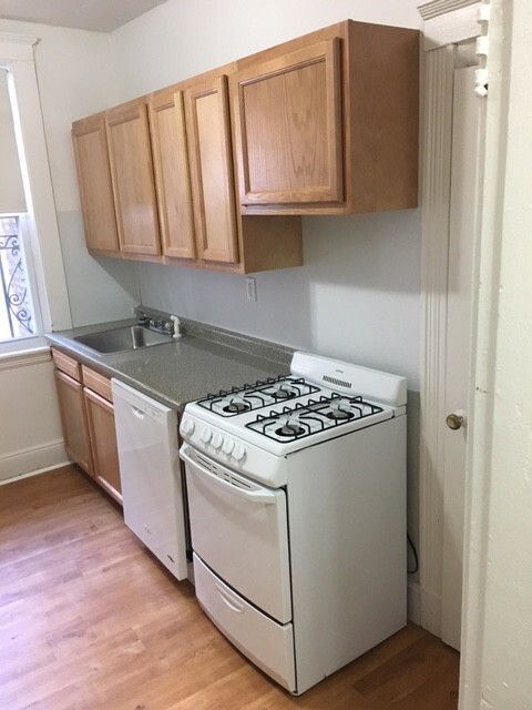Building Photo - 1626 Commonwealth Ave Unit 12A Rental