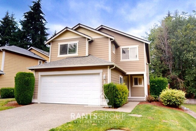 Building Photo - Great Location! Quiet Neighborhood!