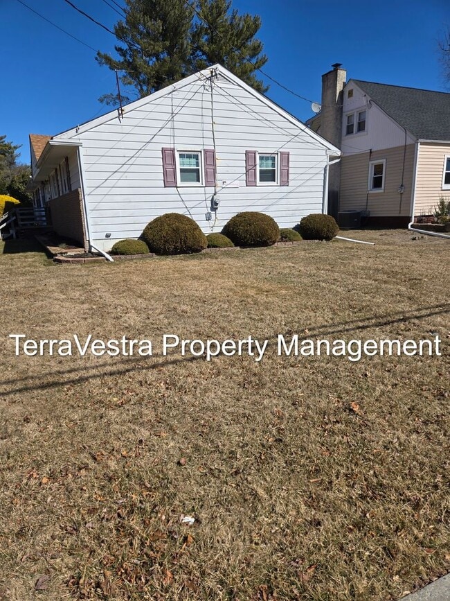 123 Harvard Rd S