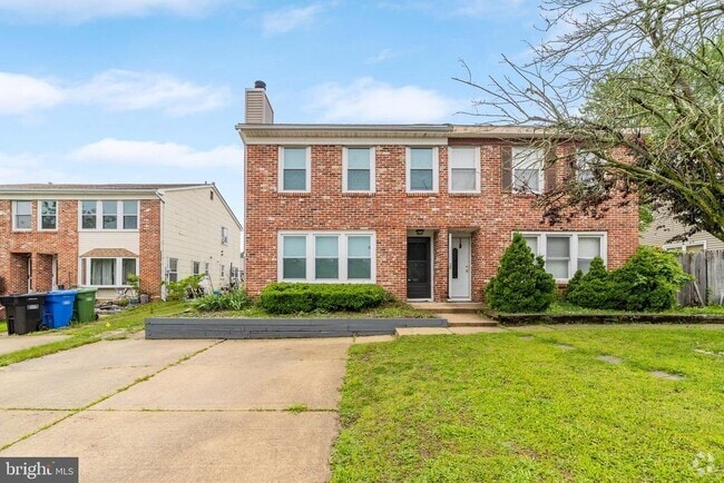 Building Photo - 75 Fomalhaut Ave Rental