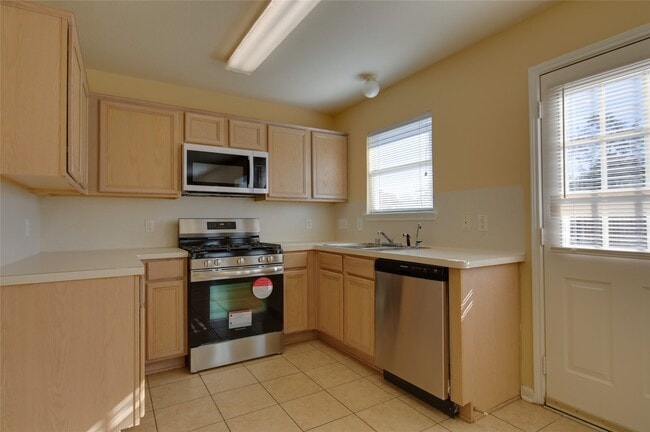 Photo - 939 Andover Glen Dr