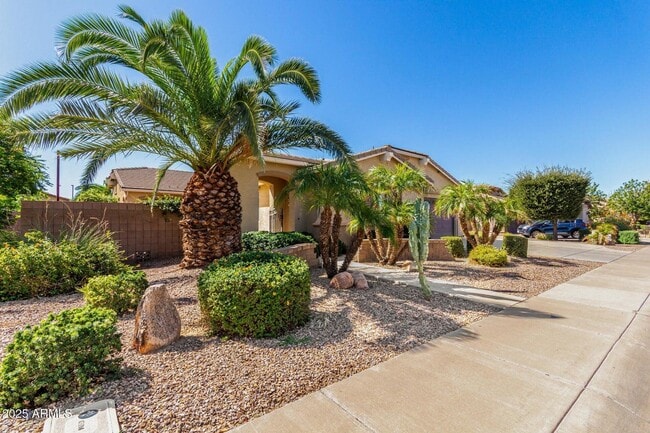Photo - 2585 E Carob Dr