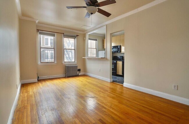 Photo - 28 46th St Unit 2