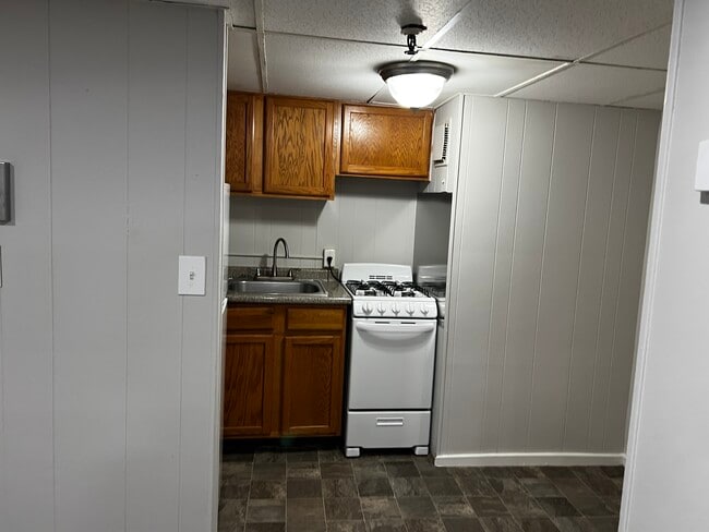 Photo - 222 South St Unit B