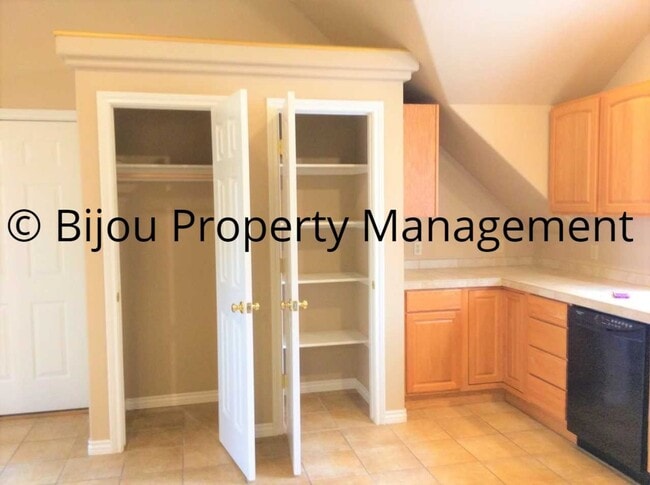 Photo - Nice Two Bed One Bath Home