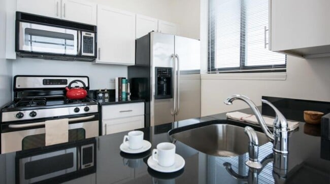 Photo - 180 Montague St Condo