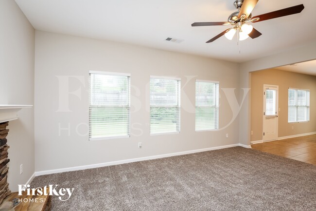 5 Kestrel Ct E