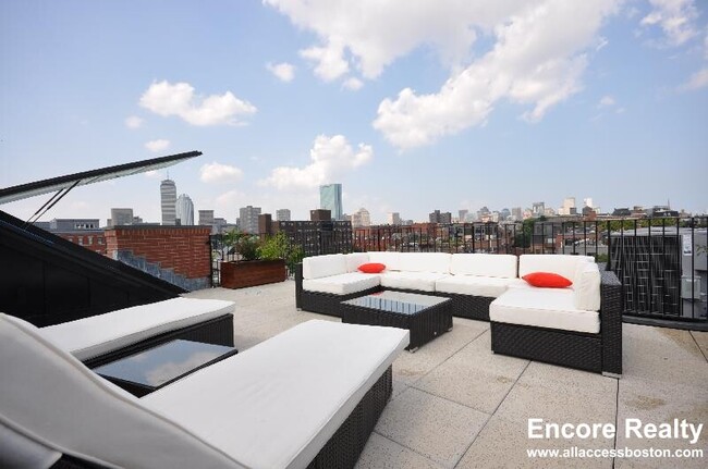 Photo - 658 Massachusetts Ave Unit 6