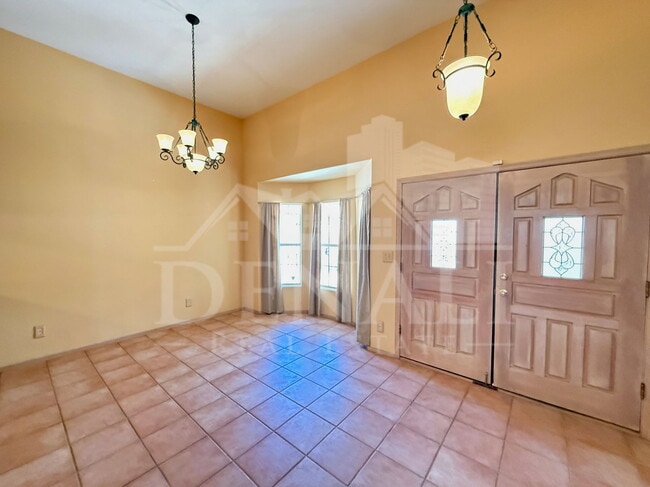 Photo - 1221 E Cholla St