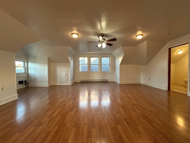 Sala de estar p3 - 225 S Main Ave Unidad 3