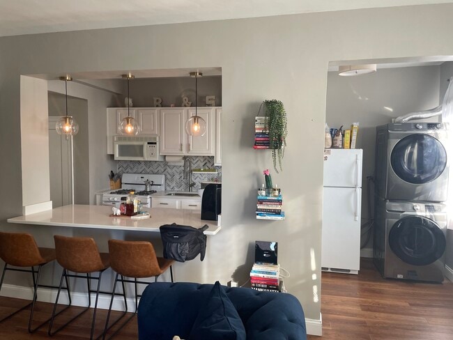 Building Photo - 4007 Connecticut Ave NW Unit 408 Rental
