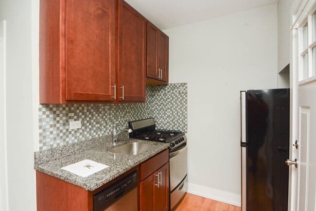 Photo - 2830 N Mildred Ave Unidad BB3