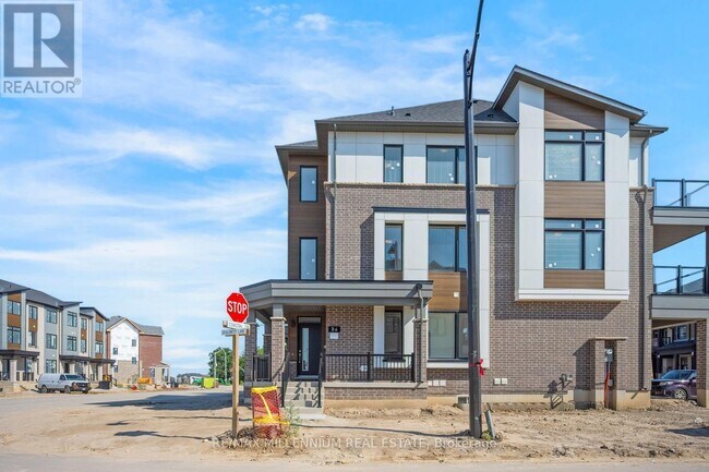 Photo - 36 Thornbird cres
