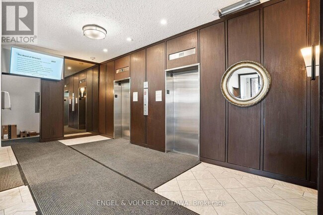 Photo - 2951 Riverside Dr. Unité 1215