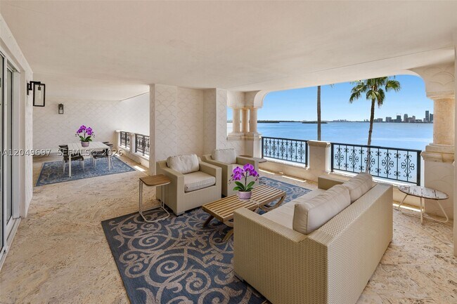 Photo - 5245 Fisher Island Dr Unit 5245