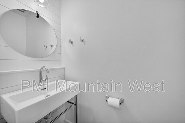 Photo - 14771 Haddington Rd