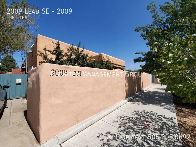 Photo - 2009 Lead Ave SE Unit 2009