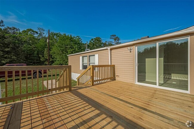 Building Photo - 8856 Greenwood Dr Rental