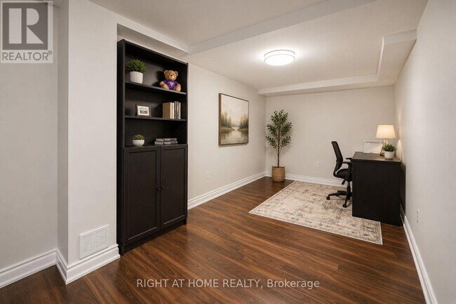Photo - 9 Alyssum Ct