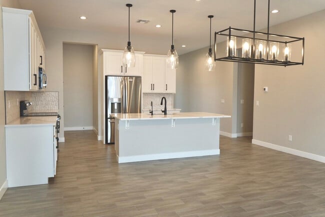 Photo - 20047 W Turney Ave