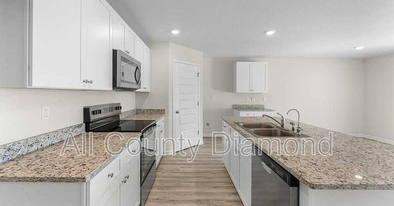 Photo - 5057 Windrow Way