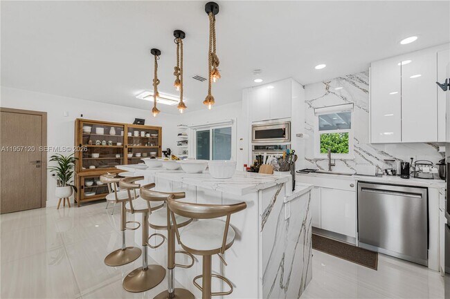 Photo - 7235 SW 39th St