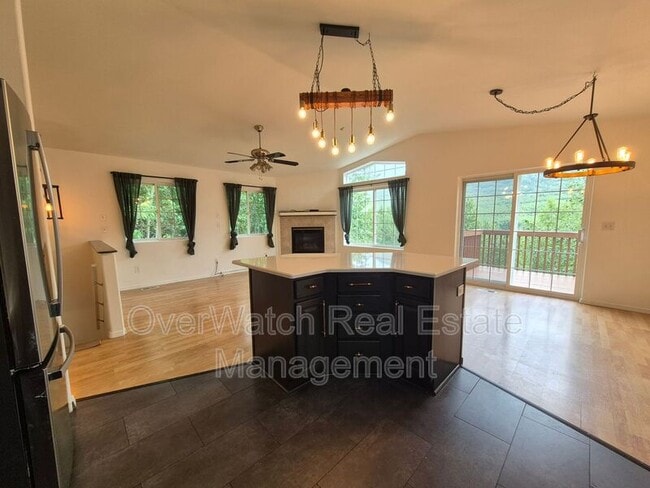 Photo - 19730 Highland Ridge Dr