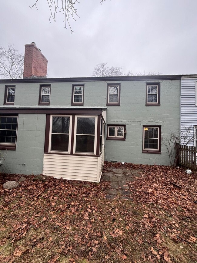 Photo - 5586 Azalea Ct