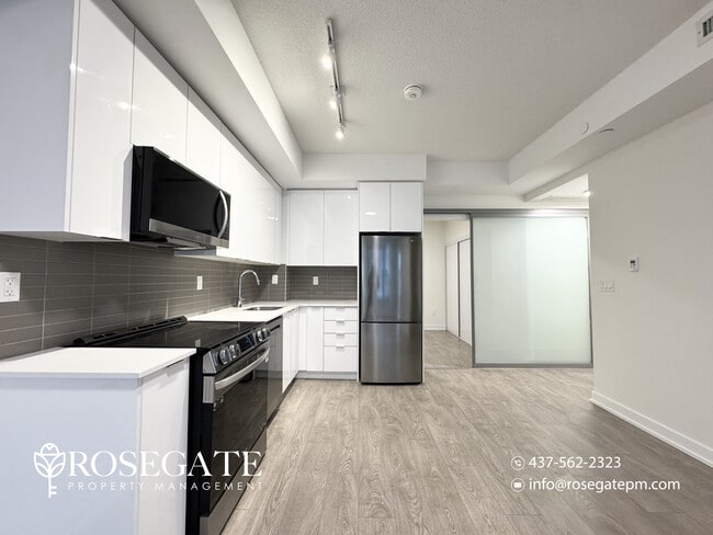 Photo - Modern 2-Bedroom Condo in a Prime Brampton Location Unit 216