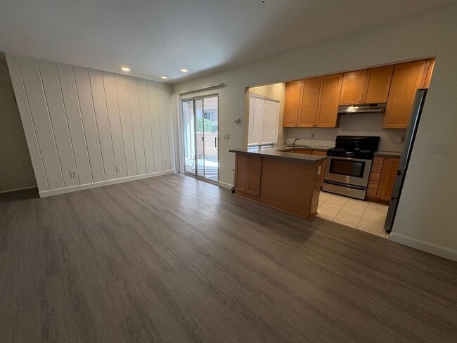 Photo - ***$500 move-in special***Must See Clairemont Condo!