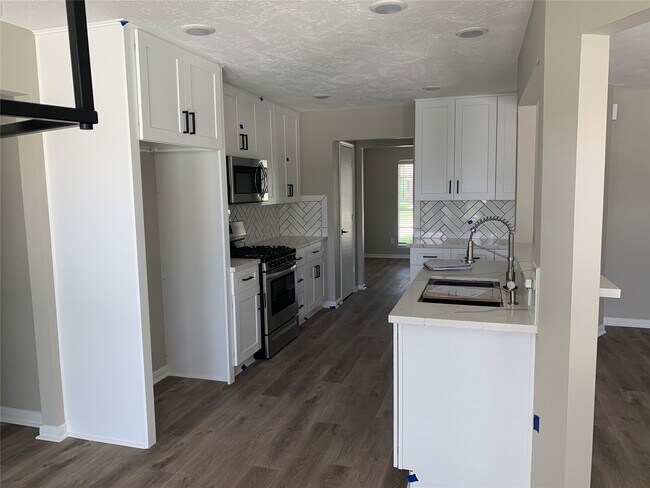 Photo - 22718 Tara Way Dr