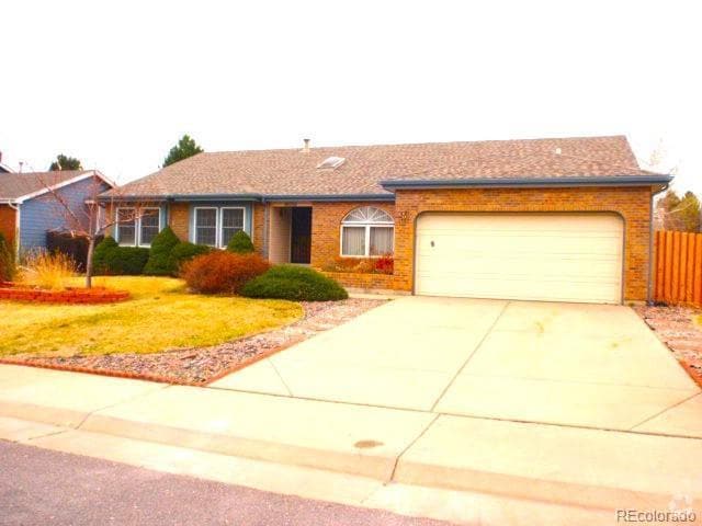 Building Photo - 15000 E Bellewood Dr Rental