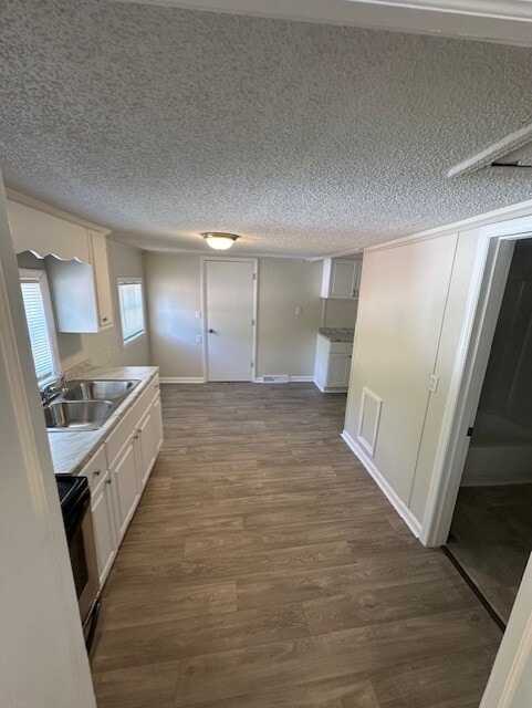 Photo - 557 3rd Ave