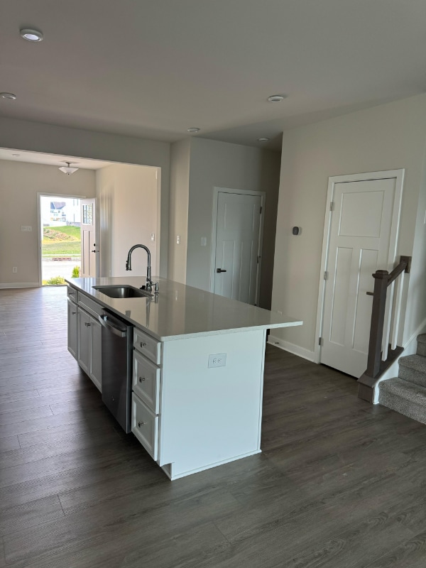 Photo - 68 Rosemary Wy