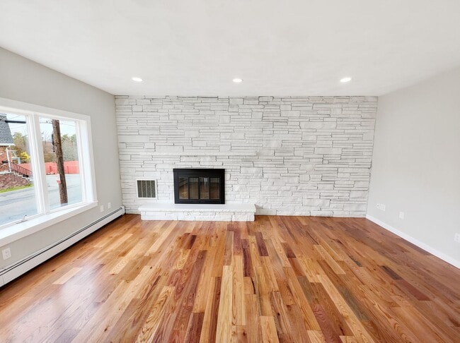 Photo - Beautiful Condo In Revere MA!