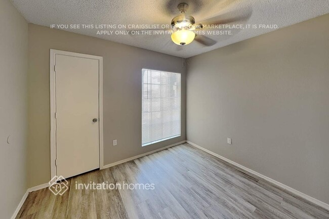 Photo - 550 N 64th St