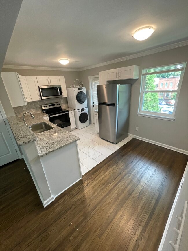 Photo - Virginia Highland Apartments