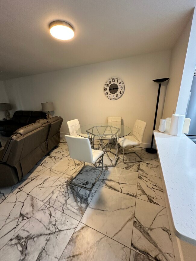 Photo - 130 Boundary Blvd