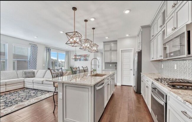 Photo - 7163 Othello St