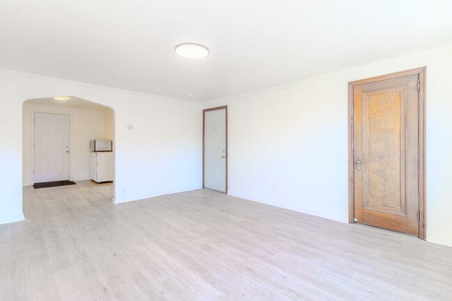 Photo - 825 5th Ave Unit 1