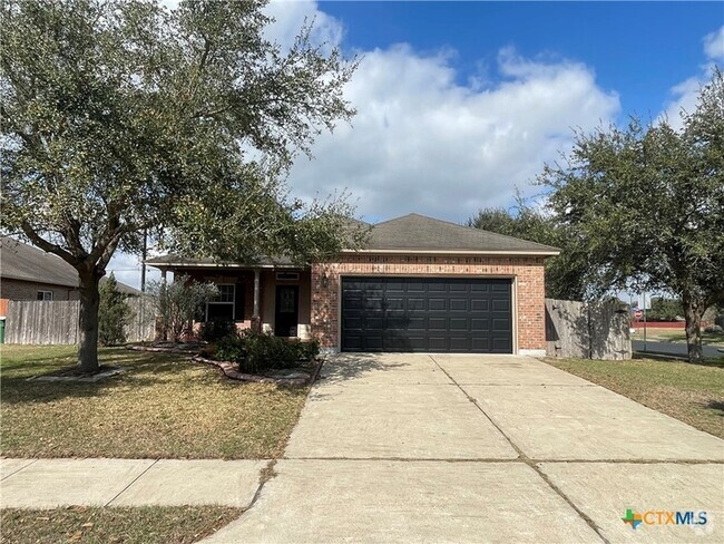 Building Photo - 101 Red Oak Ct Rental