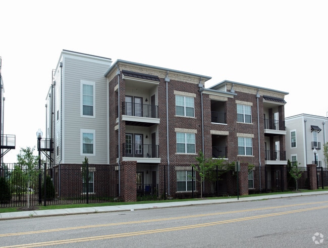 Crescent Bluff