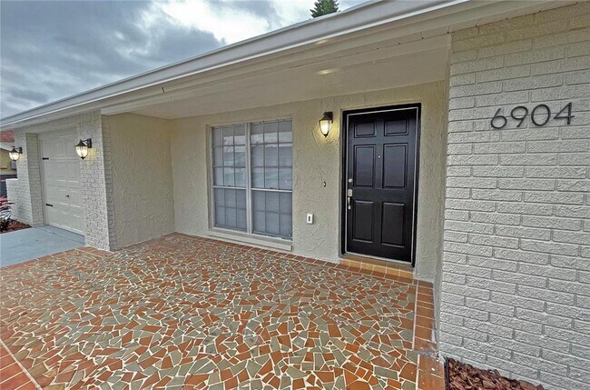 Photo - 6904 Tierra Verde St